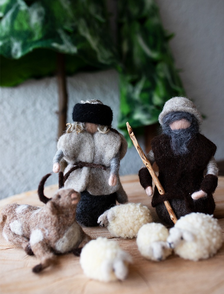 Filzfigur Hirte mit Schaafen Tannenbaum Ochse DIY Filzkurs